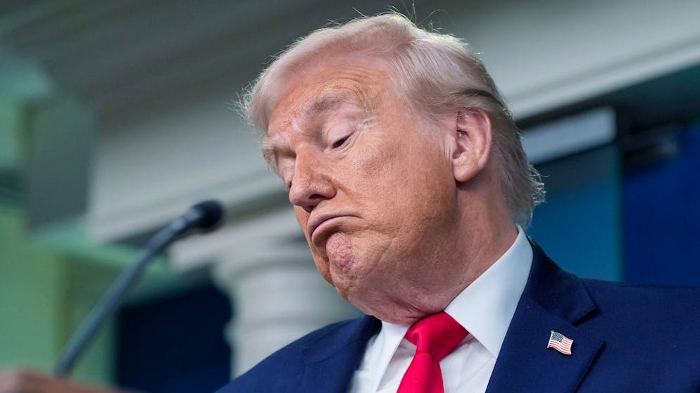 Groenlandia. Trump posta la bandiera USA su Nuuk: «Gli europei cederanno»