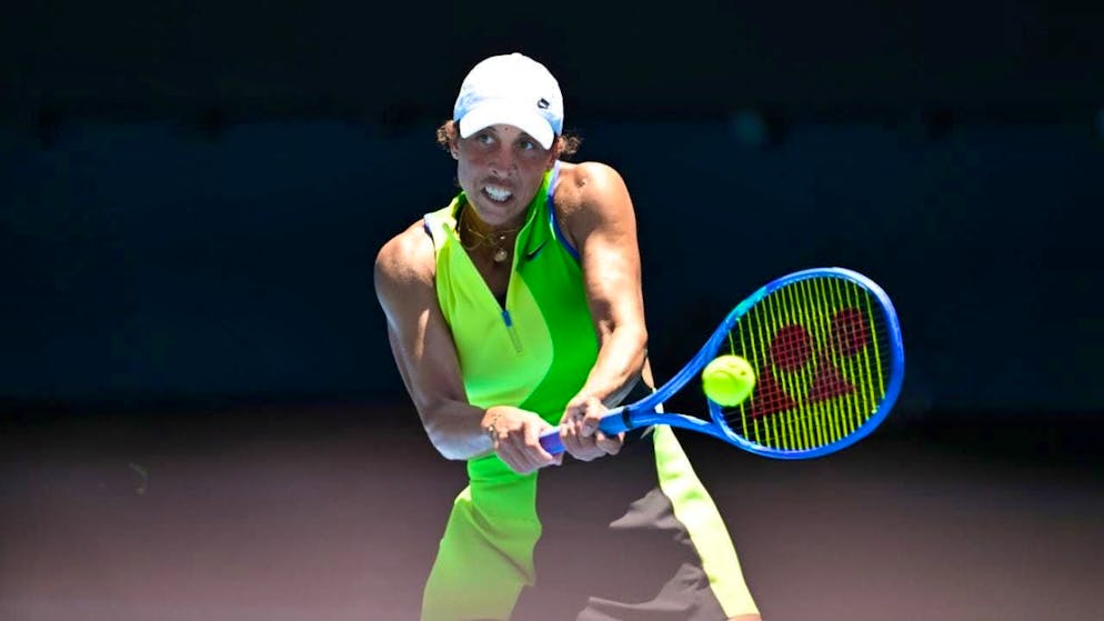 Madison Keys wins her opening match despite difficulties at the start