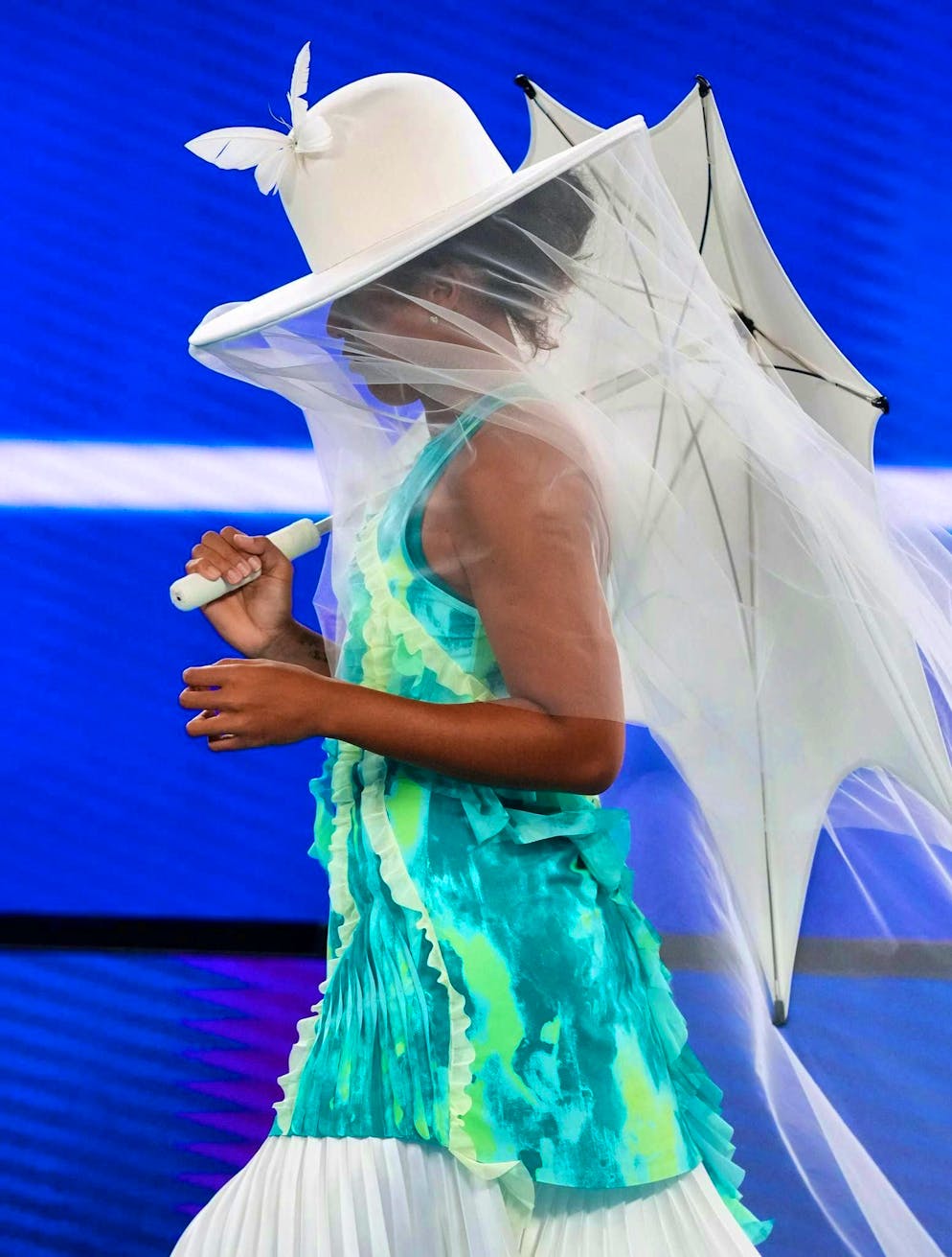 Cinematic appearance: tennis star Osaka is a real eye-catcher - Gallery. THE eye-catcher of the first round at the Australian Open: Naomi Osaka