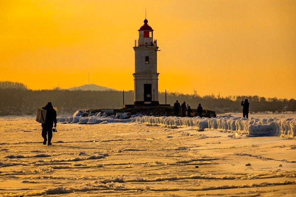 L'«apocalisse di neve» in Russia causa dei morti in Kamchatka. I meteorologi parlano della nevicata più abbondante degli ultimi 30 anni.