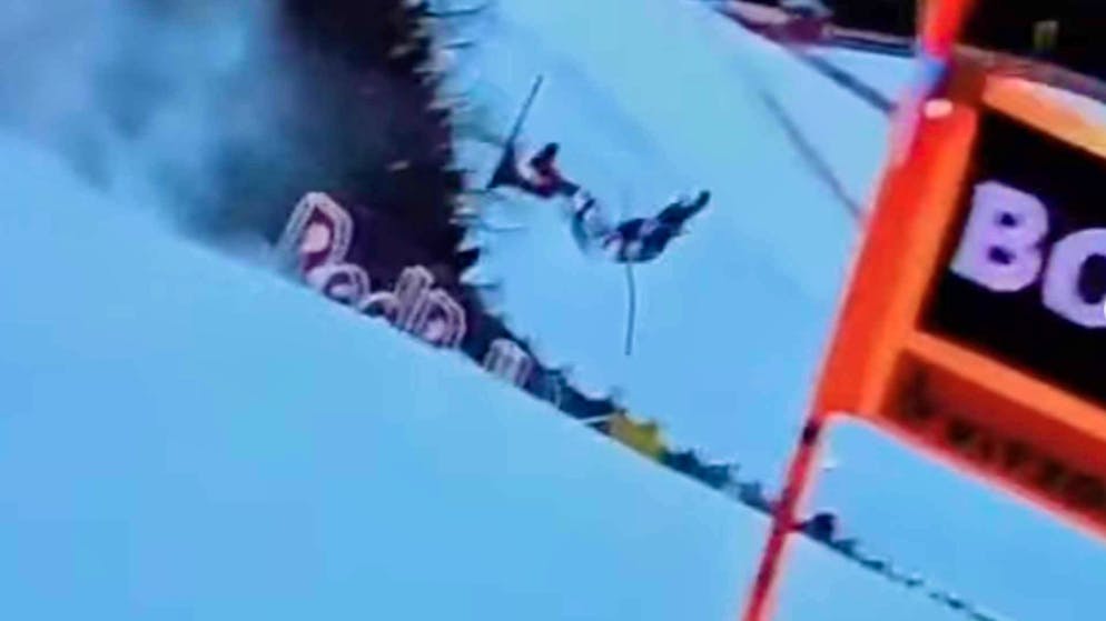 «Ich habe einen Schutzengel». Ken Caillot gibt nach Horror-Sturz in Kitzbühel Entwarnung