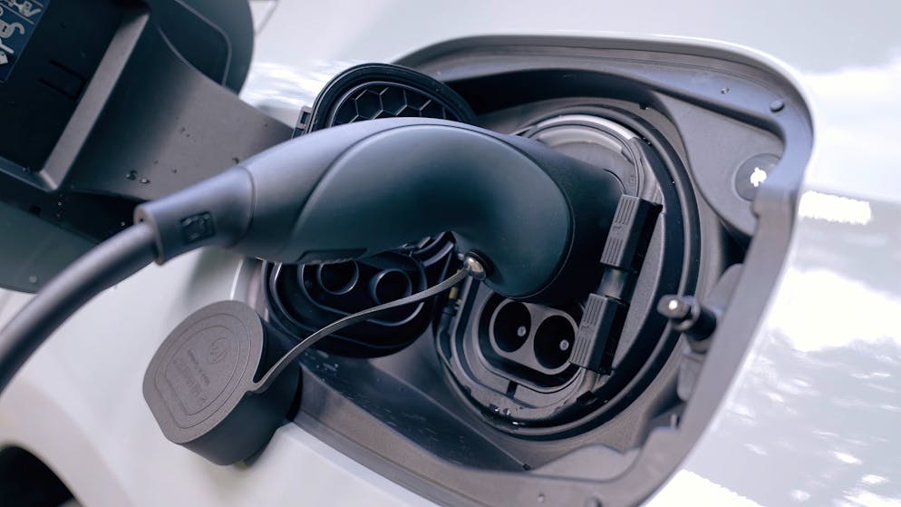 Der AMG E53 ist ein Plug-in-Hybrid.