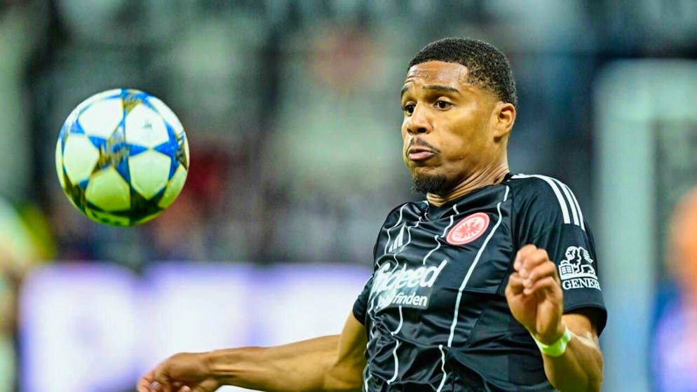 Swiss Aurèle Amenda is under pressure with Eintracht Frankfurt in the Champions League