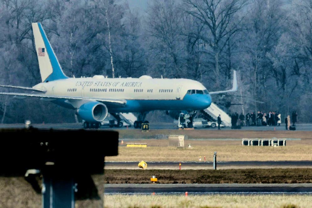 Donald Trump arrives in Zurich. Trump boarded a helicopter in Zurich.