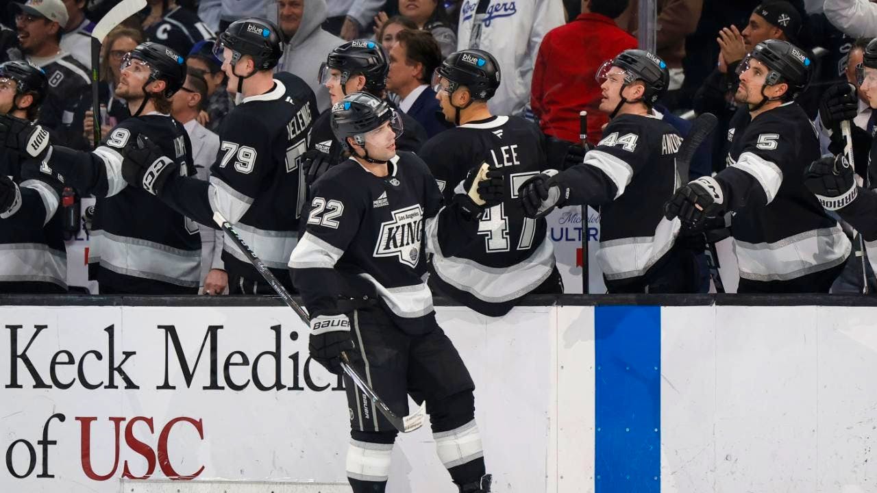 NHL. Important victories for New Jersey and Los Angeles