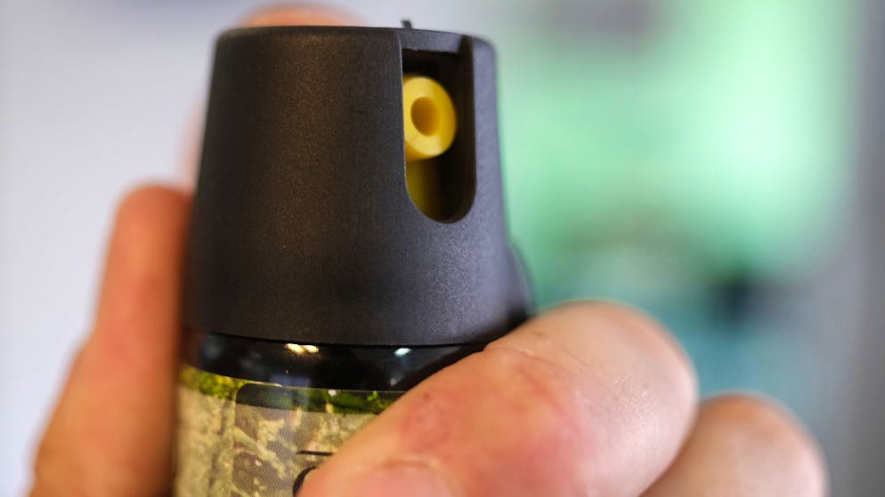 Disagi respiratori. Spray al peperoncino nel corridoio, evacuato il terzo piano del CPC di Chiasso