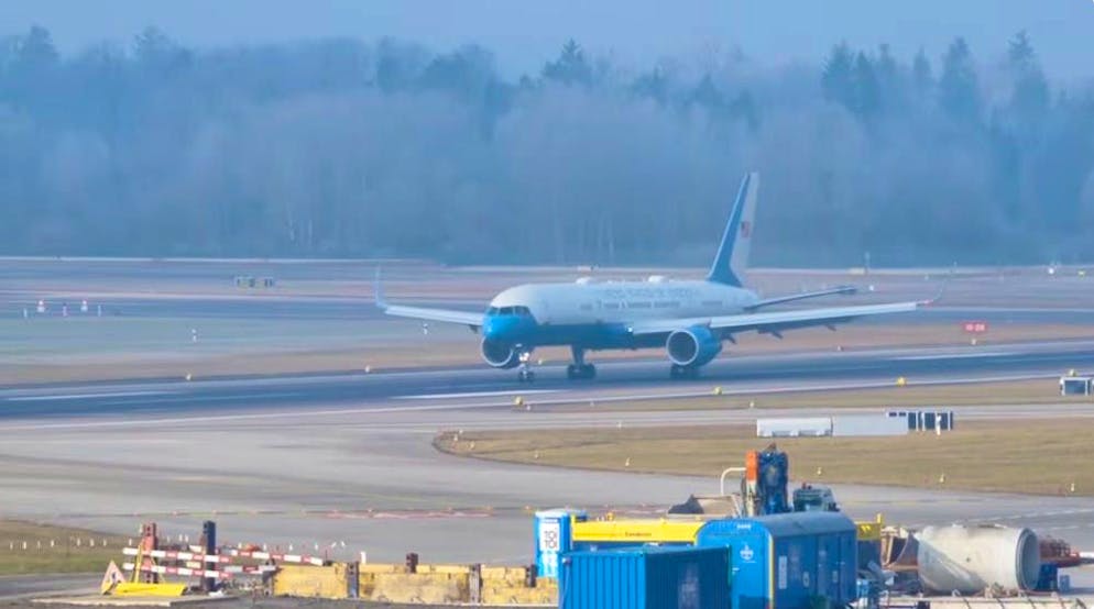 The Boeing C-32A in which Trump flew to Zurich.