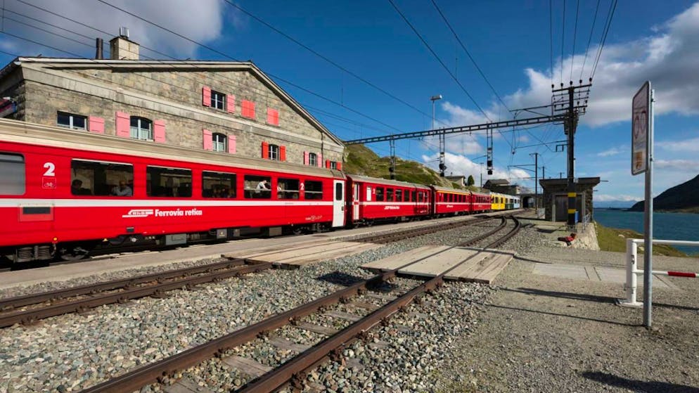 Cambi in vista in seno alla direzione aziendale della Ferrovia retica. Piotr Caviezel, uno dei sette membri dell'azienda diretta da Renato Fasciati, lascerà a fine luglio il posto di direttore vendite e marketing. (immagine d'archivio)