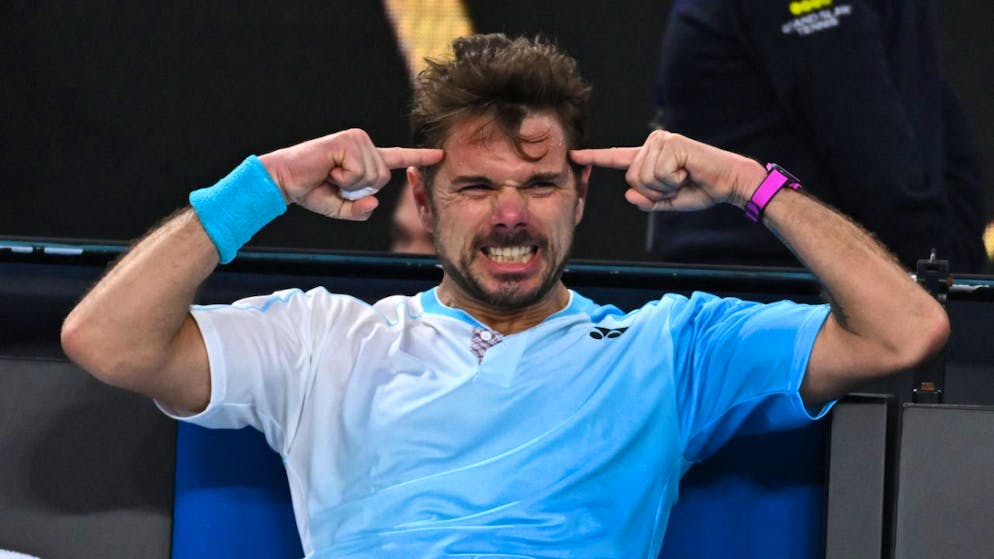 Tennis grandpa. Grandiose Wawrinka turns back the clock - and makes fun of his opponent