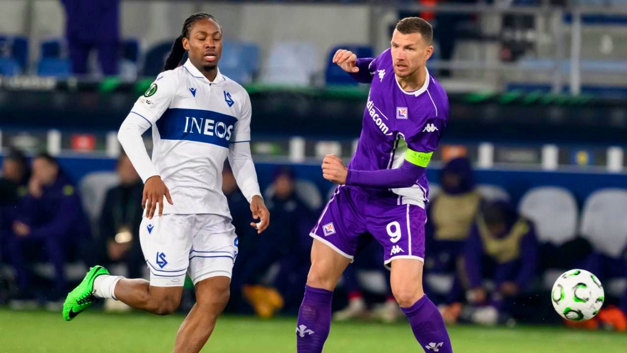 Deutschland. Schalke gelingt mit Edin Dzeko ein Transfercoup