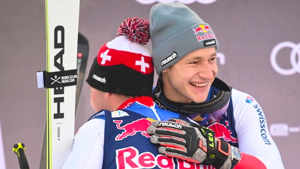 «Ich wollte dominieren – das ist in Kitzbühel ein Fehler» - Gallery. 2022 gewinnt Feuz vor seinem Teamkollegen Marco Odermatt