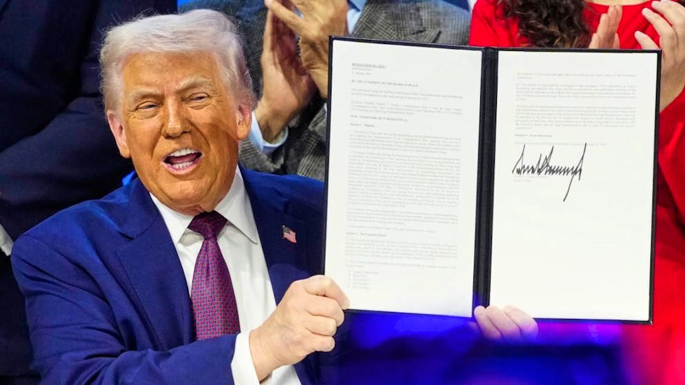 Le président américain Donald Trump a inauguré jeudi à Davos (GR) son nouveau "Conseil de paix", en présence d'une vingtaine de dirigeants de pays.