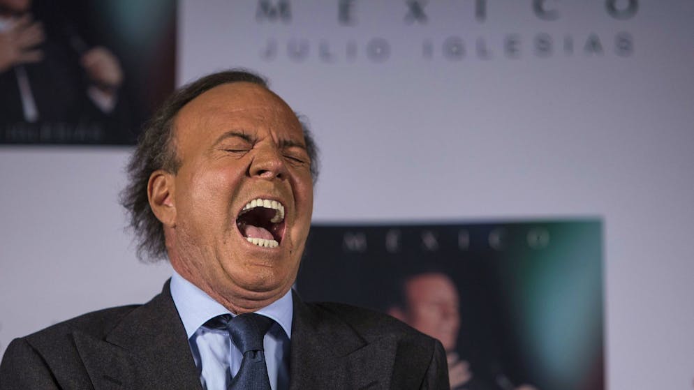 «Pour défaut de juridiction». La plainte pour agressions sexuelles contre Julio Iglesias classée