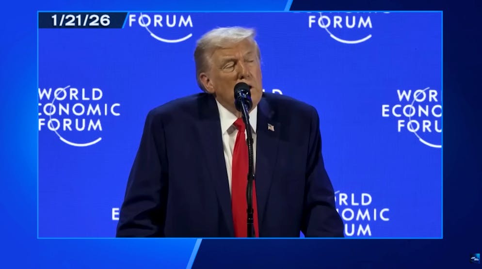 Trump erzählt am WEF ein Medikamenten-Märchen.