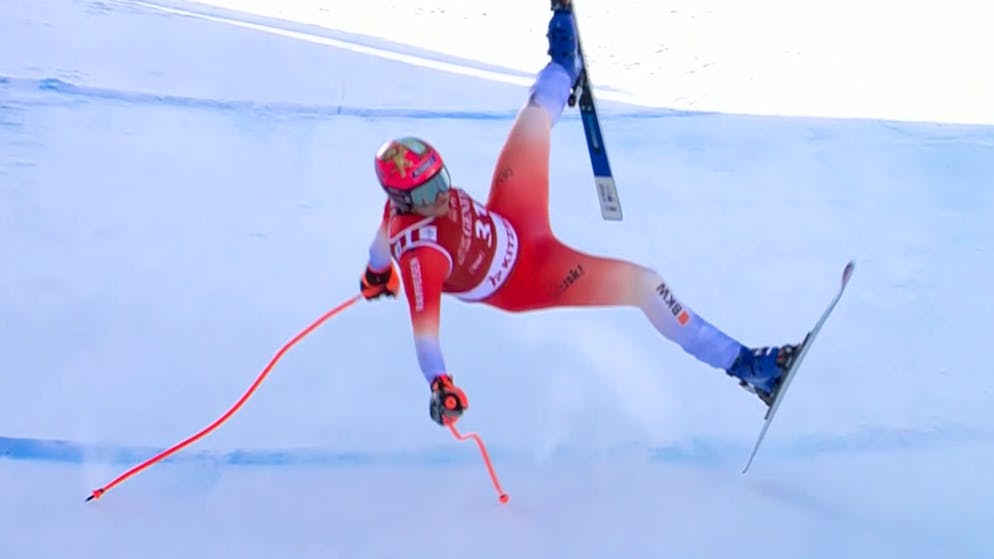 Glück im Unglück für Arnaud Boisset. Schweizer Speedfahrer mit üblem Sturz in Kitzbühel