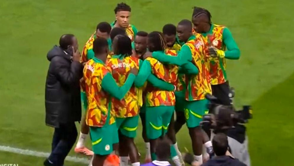 Senegal star senses scandal. 