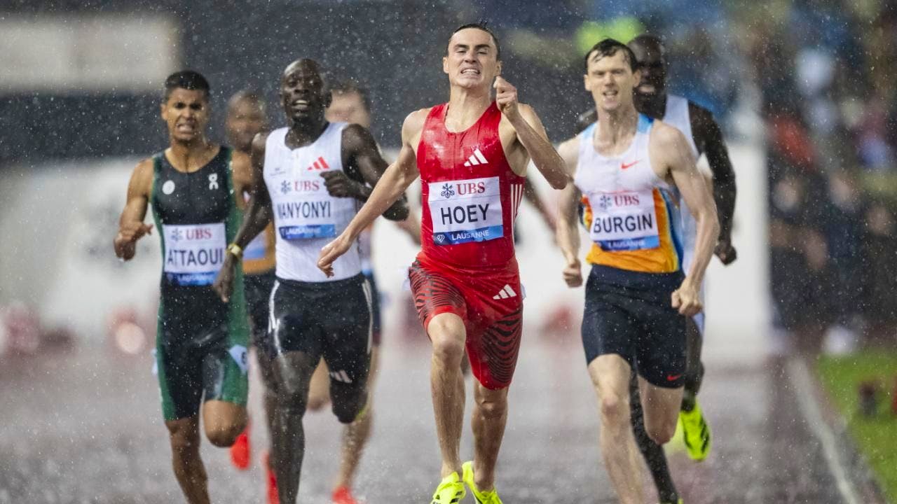 Athletics. Josh Hoey sets 800 m world record as satisfaction