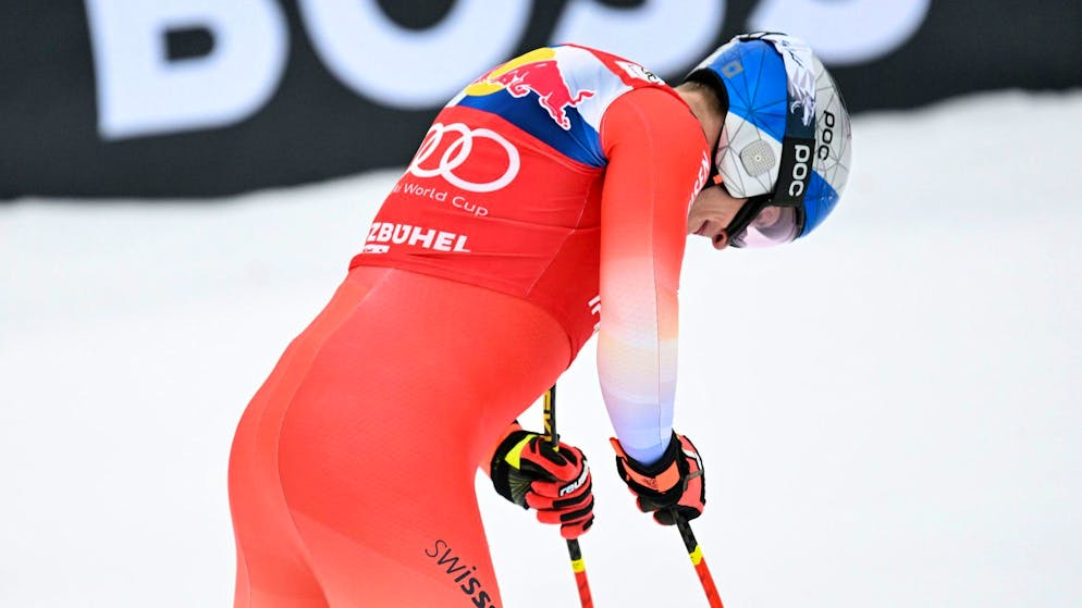 Marco Odermatt muss sich bei der Abfahrt am Hahnenkamm einmal mehr geschlagen geben.