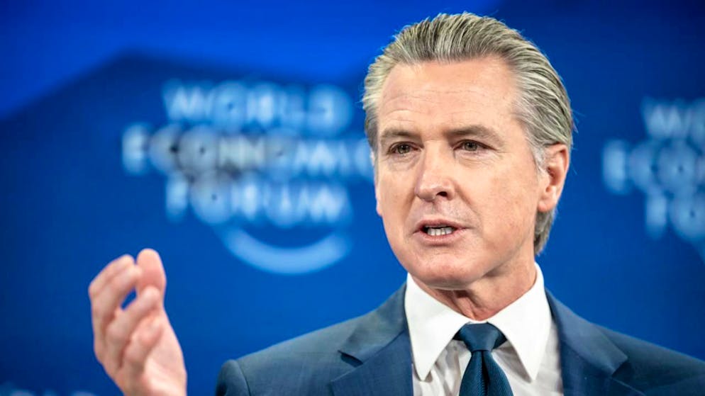 Gavin Newsom a Davos.