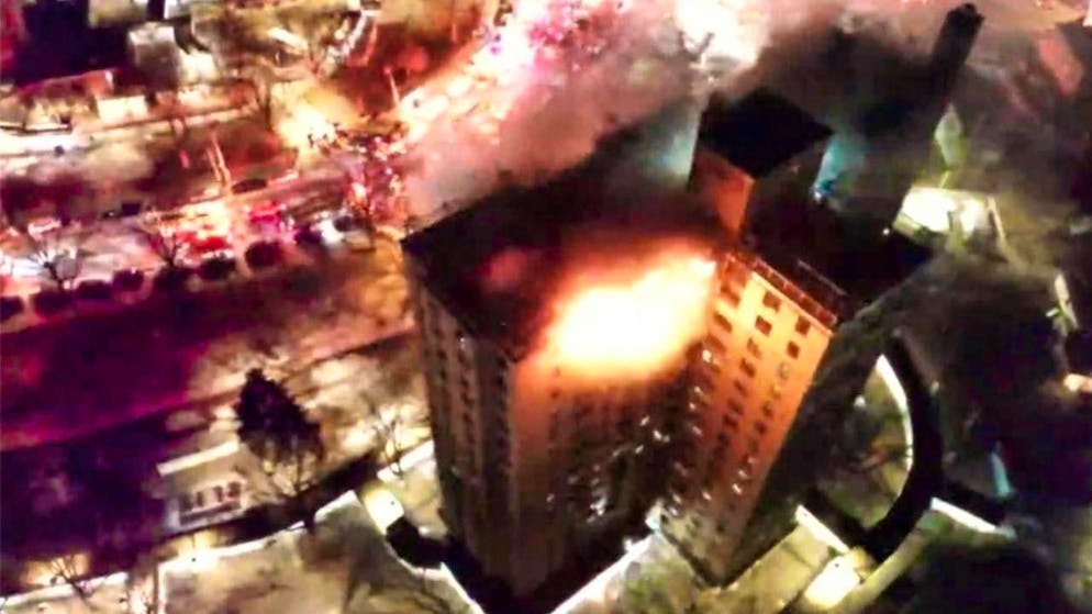 HANDOUT - Members of the New York City Fire Department (FDNY) are responding to a fire on the top two floors of a high-rise building in the Bronx. Photo: Uncredited/New York City Fire Department/AP/dpa - ATTENTION: For editorial use only in connection with current reporting and only with full attribution to the above credit