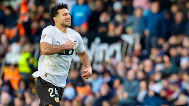 Eray C mert Scores For Valencia Blue News eray-c-mert-scores-for-valencia-blue-news