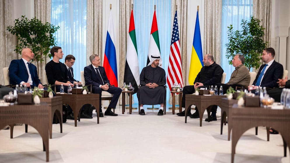 Ukraine-Ticker. Schwerer Raketenangriff trifft russische Stadt Belgorod +++ Selenskyj lobt konstruktive Verhandlungen in Abu Dhabi