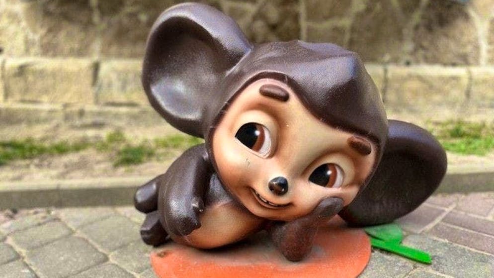However, criticism of the Cheburashka character and the film is now coming from the nationalist-conservative camp.