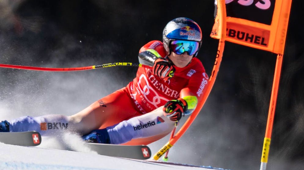 Hahnenkamm Downhill live. Franzoni's best time remains: Odermatt beaten by 7 hundredths, von Allmen with a scary second