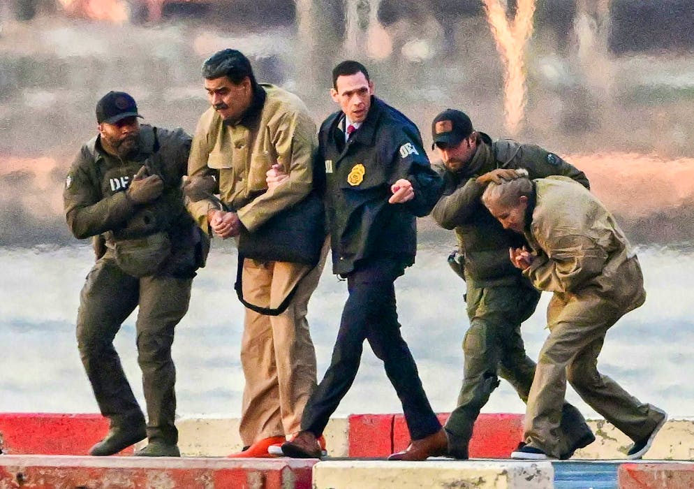 The former President of Venezuela, Nicolás Maduro, was arrested by the US military in Caracas.