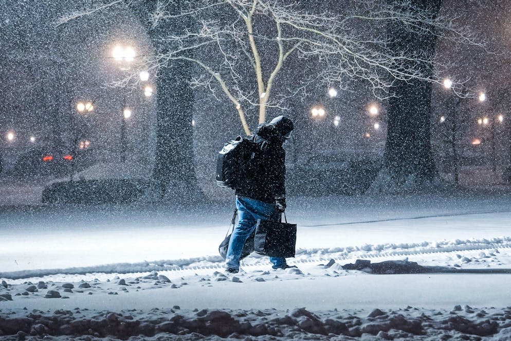 Wintersturm zieht über die USA. Die US-Behörden warnen seit Tagen vor einem der schwersten Winterstürme der letzten Jahre.