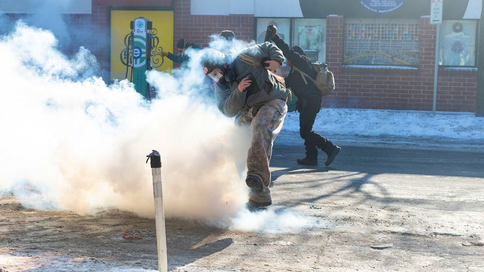 Dopo violenze Minneapolis. Trump ritira l'ICE e la Guardia Nazionale dal Minnesota: «L'operazione è finita»