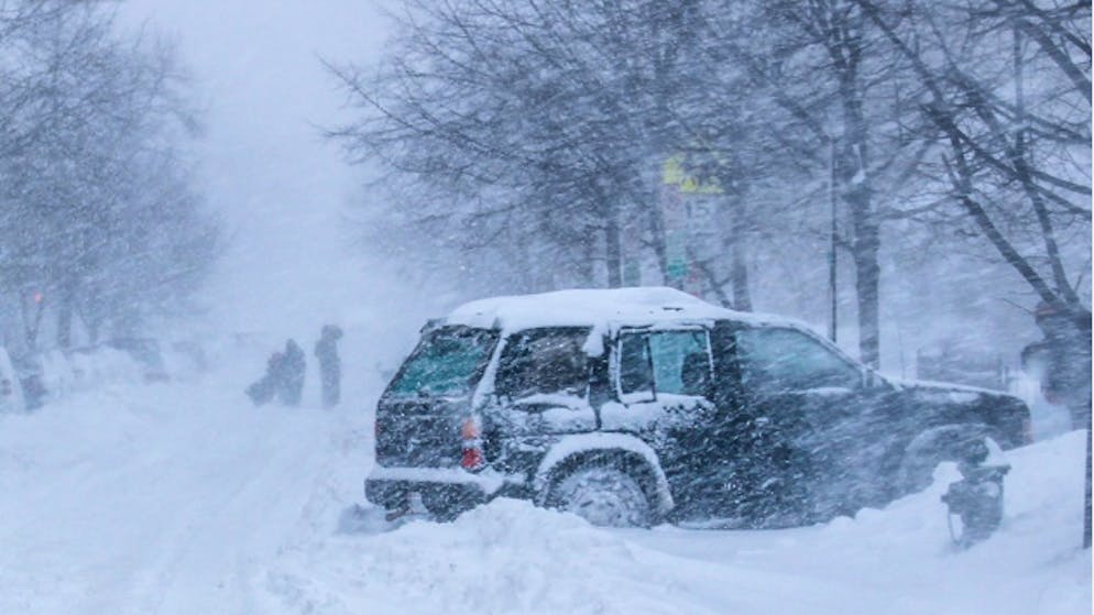 Swiss cancels several flights. Dreaded winter storm moves across the USA - several dead