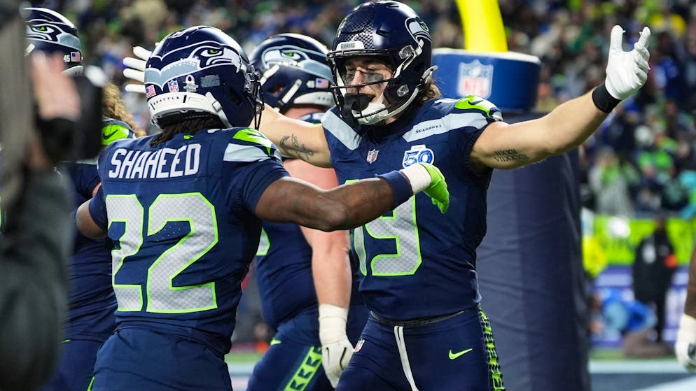 Contest. Win tickets for the live broadcast of the Super Bowl at the cinema