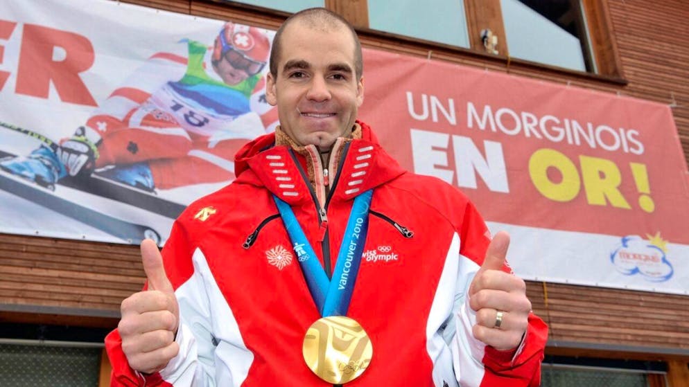 Für das erste Schweizer Olympia-Gold platzen Ballons - Gallery. Daumen hoch: 2010 gelang Didier Défago in Whistler/Vancouver die perfekte Abfahrt