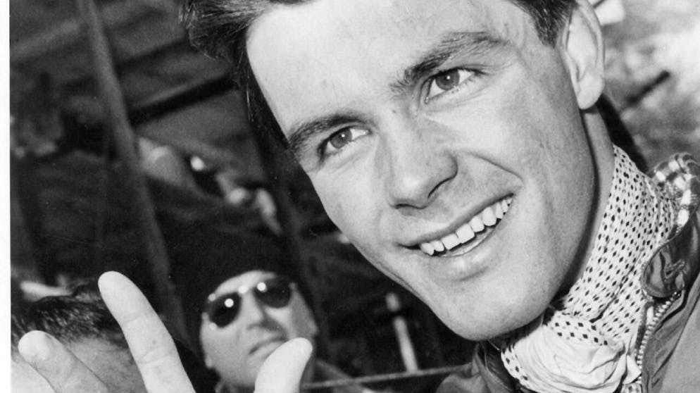 Kein Schnee in Cortina d’Ampezzo - Gallery. Strahlemann, Seriensieger und später Schauspieler: Der "Blitz von Kitz" Toni Saier war 1956 in Cortina der grosse Star