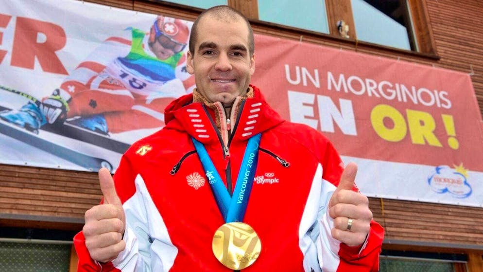 Max Julen and the whistling of the Yugoslav ski fans - Gallery. Thumbs up: Didier Défago achieved the perfect downhill in Whistler/Vancouver in 2010