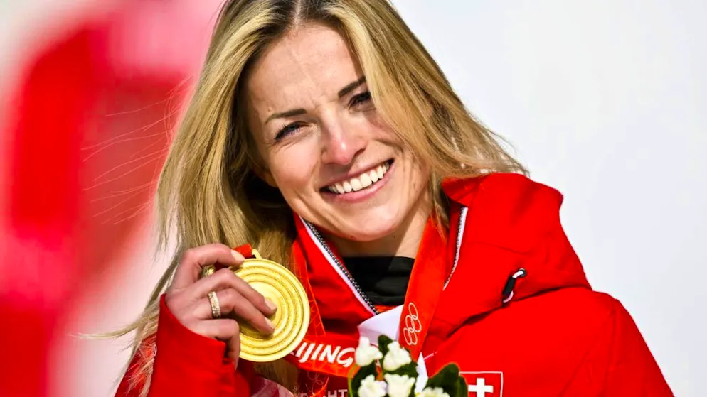 Cosa fanno oggi i medagliati svizzeri del 2022?. Coronamento di una magnifica carriera: Lara Gut-Behrami ha vinto l'oro nel super-G nel 2022 e ora è assente a causa di un grave infortunio.