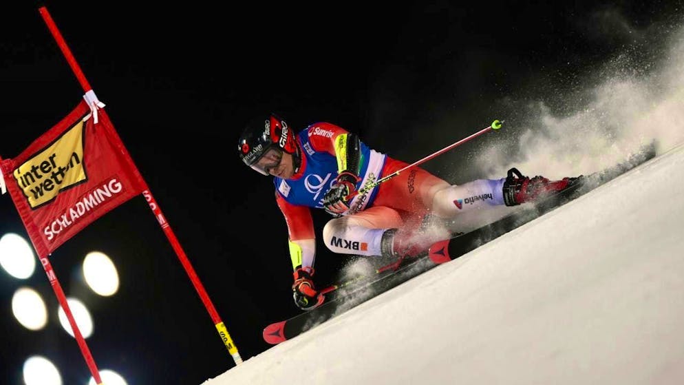 Gino Caviezel competes in a World Cup race again after a long break