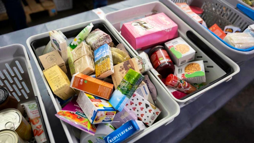 Les denrées alimentaires et les produits d'hygiène récoltés seront préparés pour la distribution à partir de février par quelque 500 bénévoles (archives).