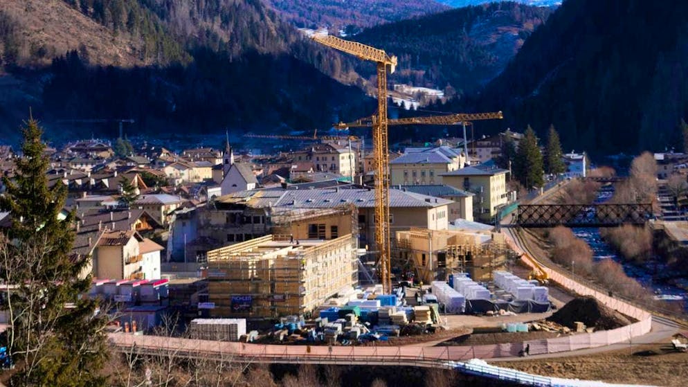 Long distances, proven venues - Gallery. Cross-country skiing tradition: the Olympic village for Nordic athletes is being built in Val di Fiemme