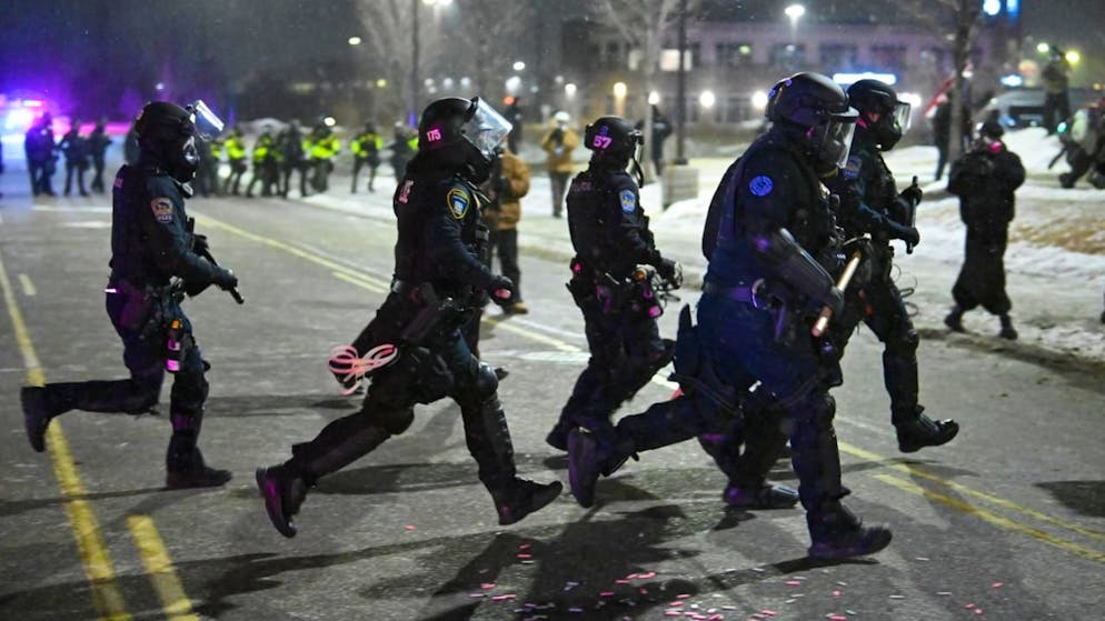 Sempre alta tensione a Minneapolis