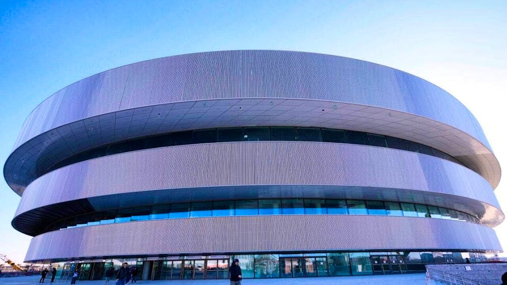 Long distances, proven venues - Gallery. Still a cause for concern: the Santa Giulia ice stadium is being completed at the last minute