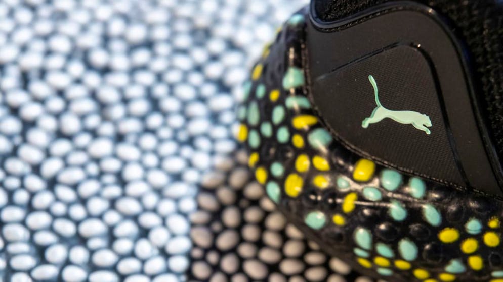 Der chinesische Konzern Anta Sports will mit einem mächtigen Aktienkauf grösster Anteilseigner bei Puma werden. (Archivbild)