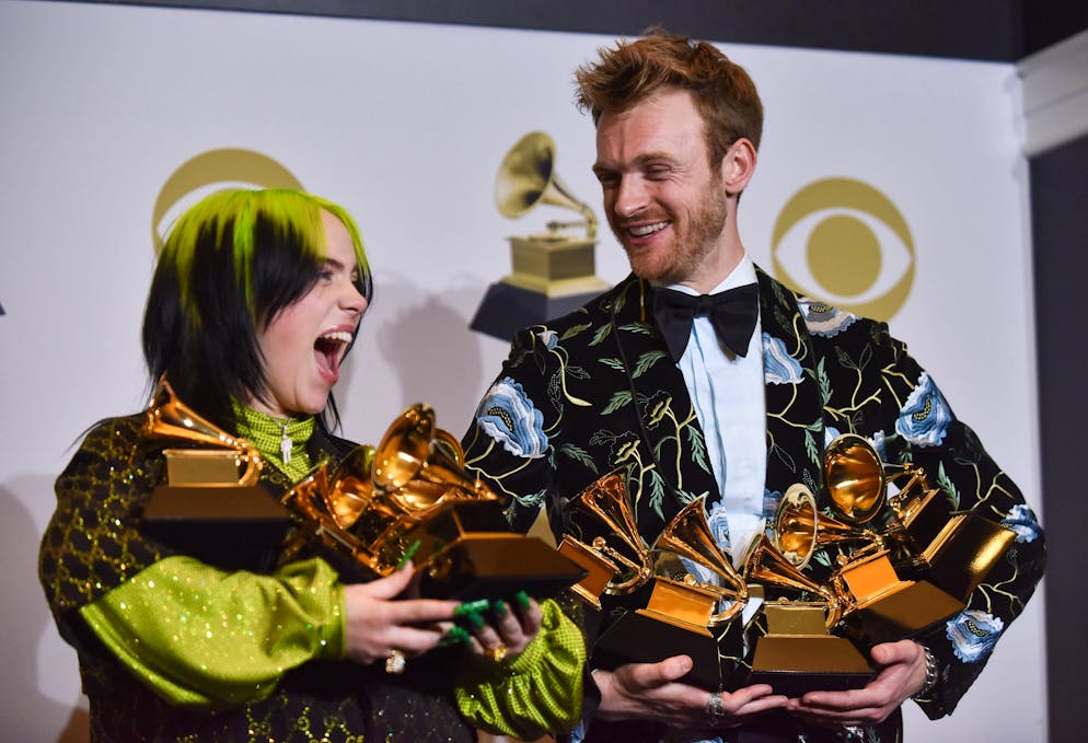 Billie Eilish und Bruder Finneas O'Conell gewannen im Jahr 2020 zusammen gleich mehrere Grammys in den Hauptkategorien.