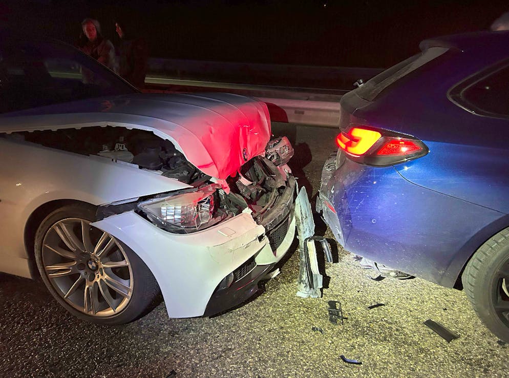 Aufgrund der verlorenen Rohre kam es unter anderem zu einer Kollision.