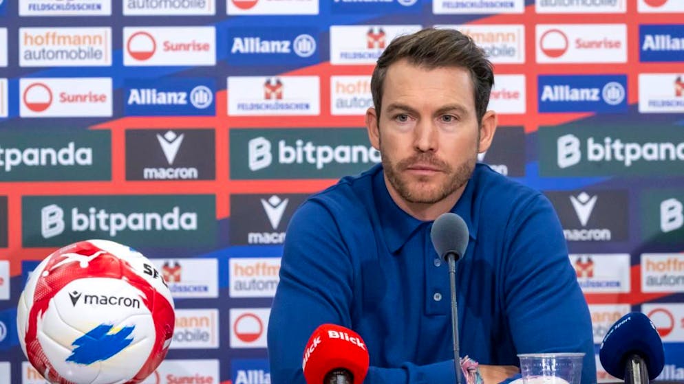 Stephan Lichtsteiner spricht zum ersten Mal als FCB-Trainer