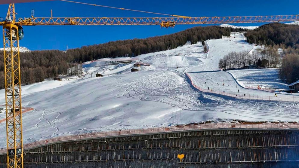 Weite Wege, bewährte Austragungsorte - Gallery. Gleich hinter der Schweizer Grenze: In Livigno kämpfen die Snowboarder und Freestyle-Skifahrer um Medaillen