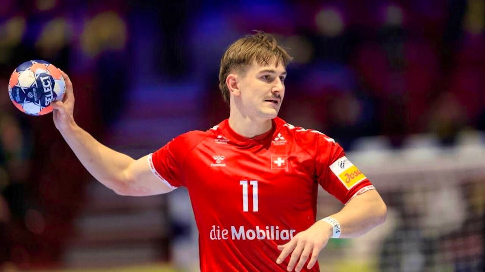 Aellen and Sigrist - Swiss handball hopefuls - Gallery. Felix Aellen directs the Swiss game