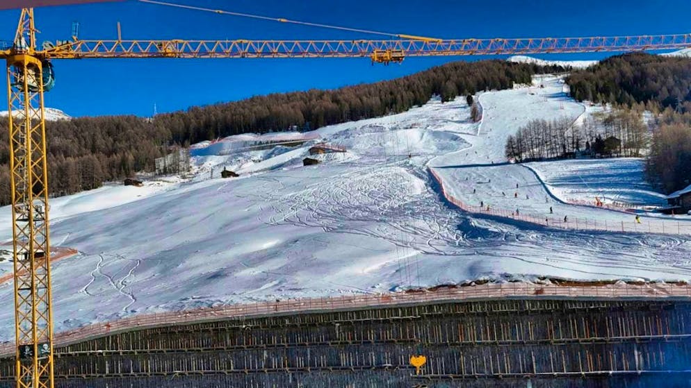 Long distances, proven venues - Gallery. Just over the Swiss border: snowboarders and freestyle skiers compete for medals in Livigno