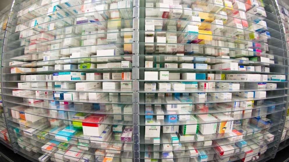 Auf die Gesundheitsbranche in den USA kommen neue Probleme zu: Die staatliche US-Krankenversicherung CMS sorgt mit einer Absage an Preiserhöhungen für Instabilität. Dies könnte auch Roche und Novartis treffen. (Archivbild)